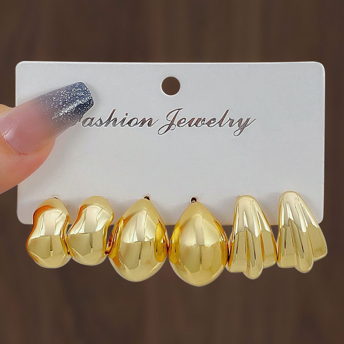 E4695 Conjunto de aretes gotas doradas cubiertas de cobre 2cm