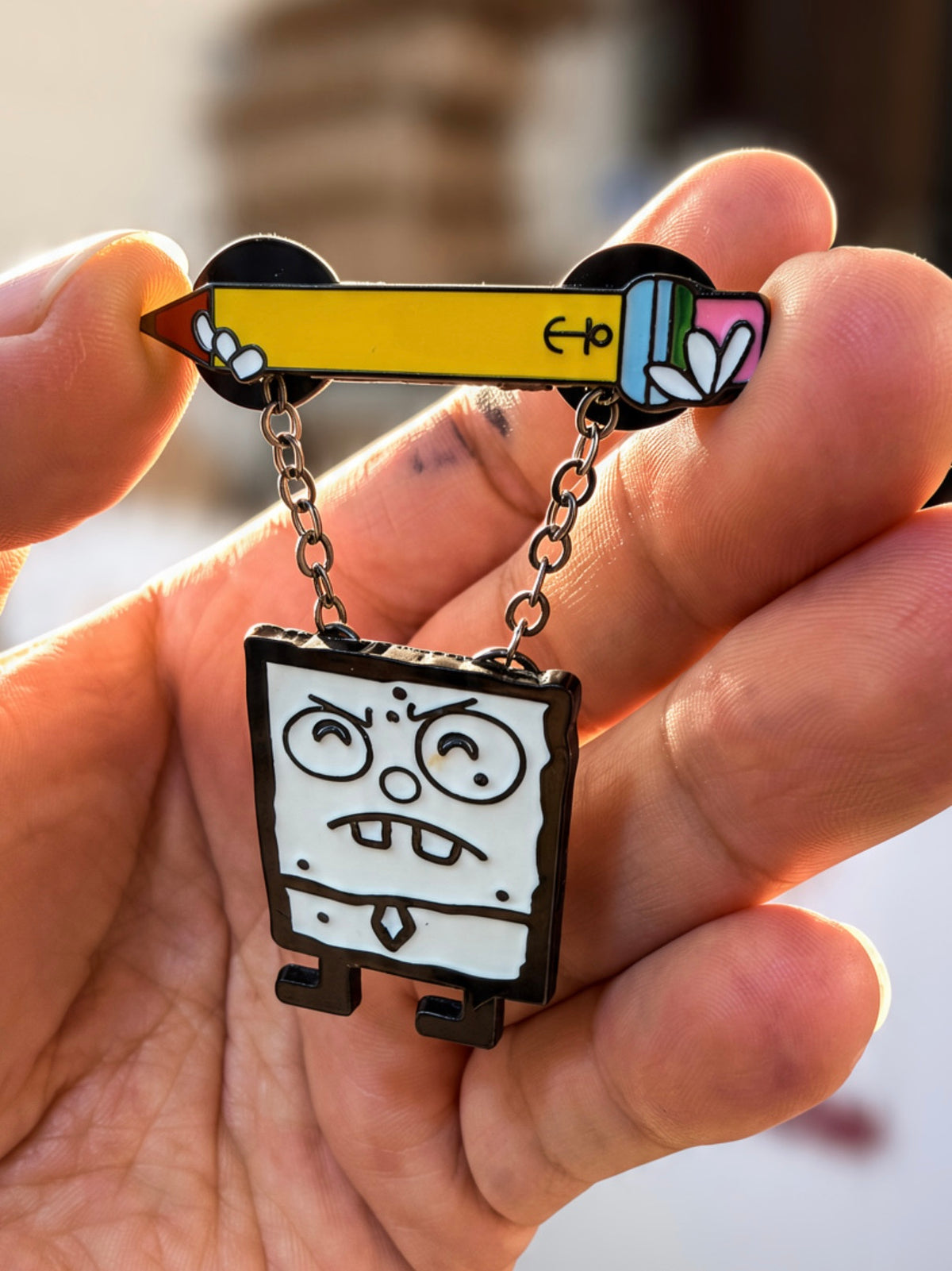 PI001 Pin broche trazo Bob esponja para tela accesorio metal esmaltado 5x2cm