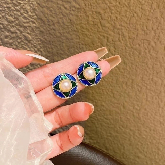 E1399 Aretes Elegantes Ligeros Aleación