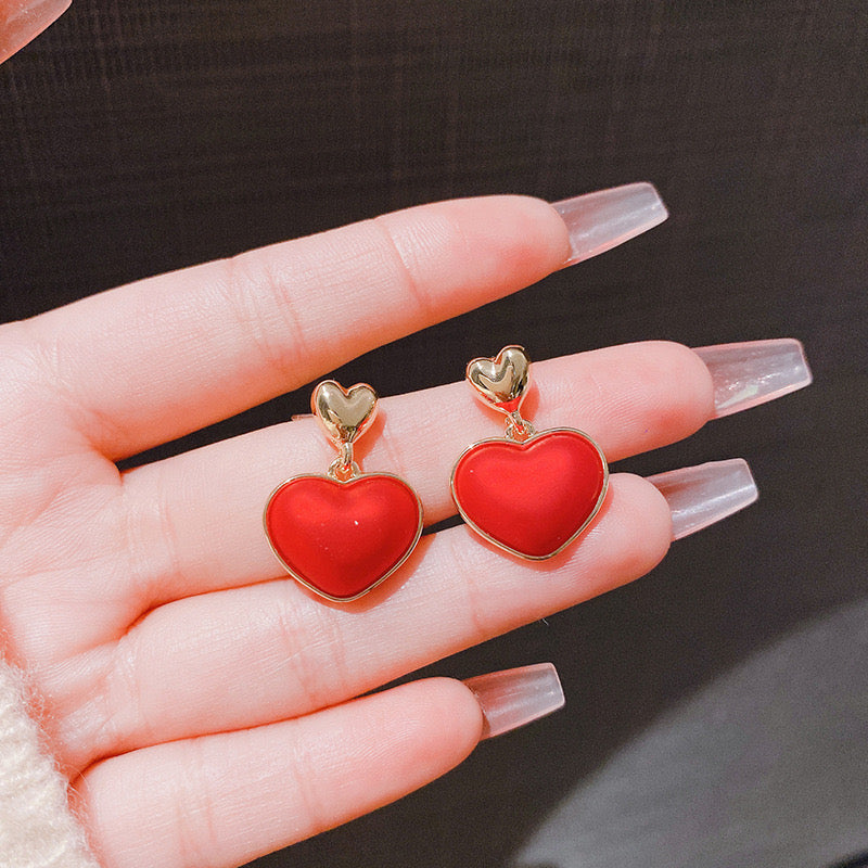 E2564 Aretes corazon rojo aleacion 2cm
