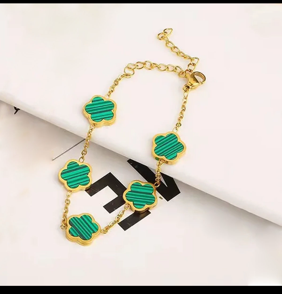 B587 pulsera trébol verde acero inoxidable chapado en oro de 18k 20cm