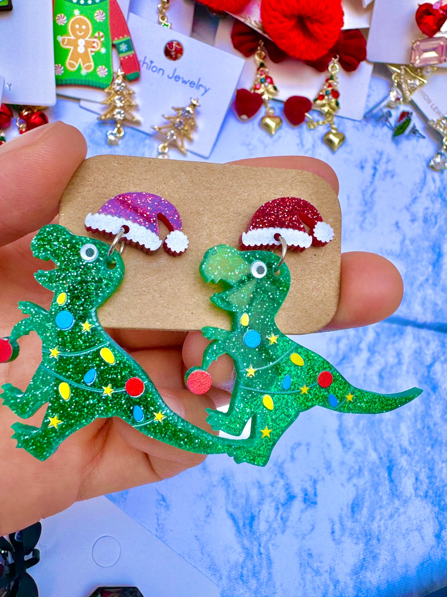 E1920 Aretes dinosaurio Navidad acrilicos ligeros 4.5cm