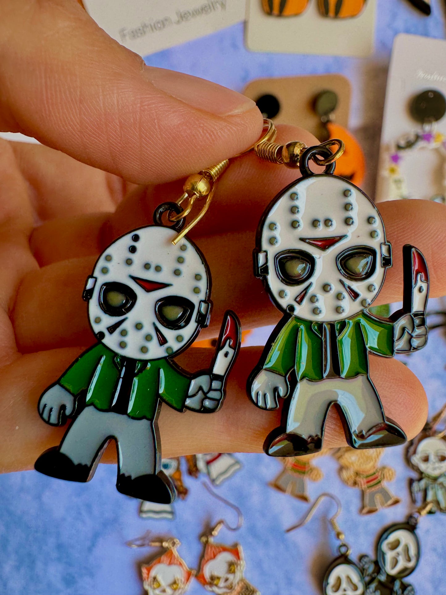 JY32 Aretes Jason Voorhees Viernes 13 Halloween