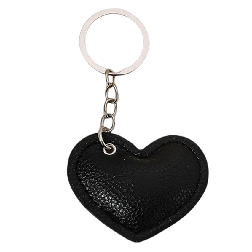 K160 llavero corazón cuero sintetico negro 9cm