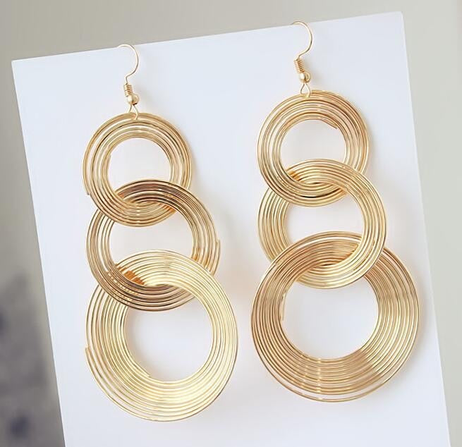 E7163 Aretes circulares dorados aleacion 7cm