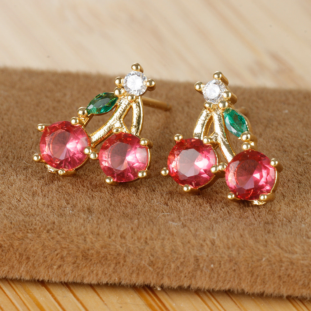 E2900 Aretes cerezas cristal sobre zircon 0.5cm