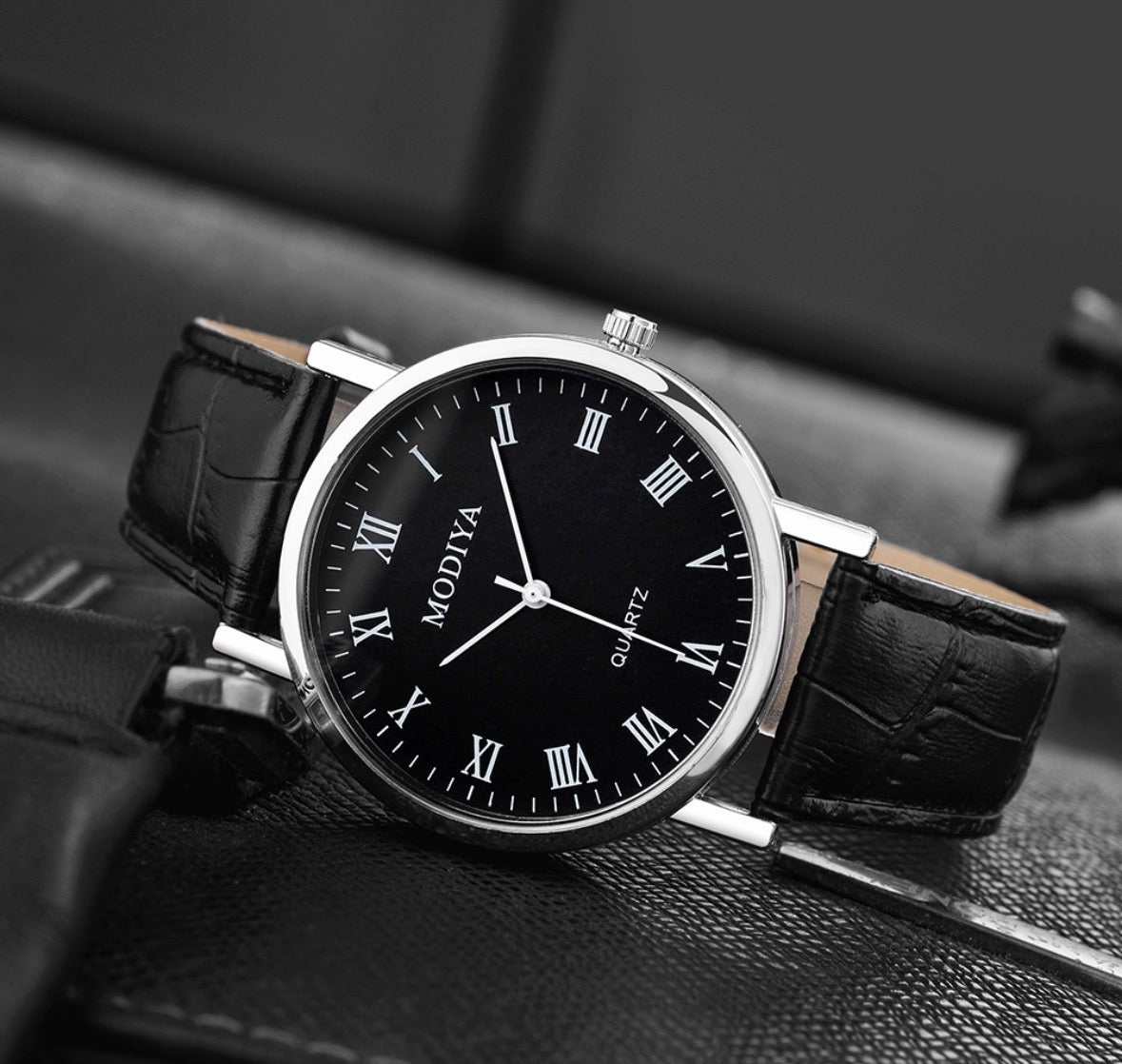 R169 Reloj negro para hombre hebilla de cuero sintetico