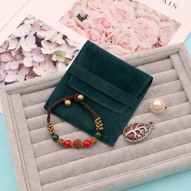 D59 Bolsa embalaje joyeria plegable verde gamuza 9x9 cm