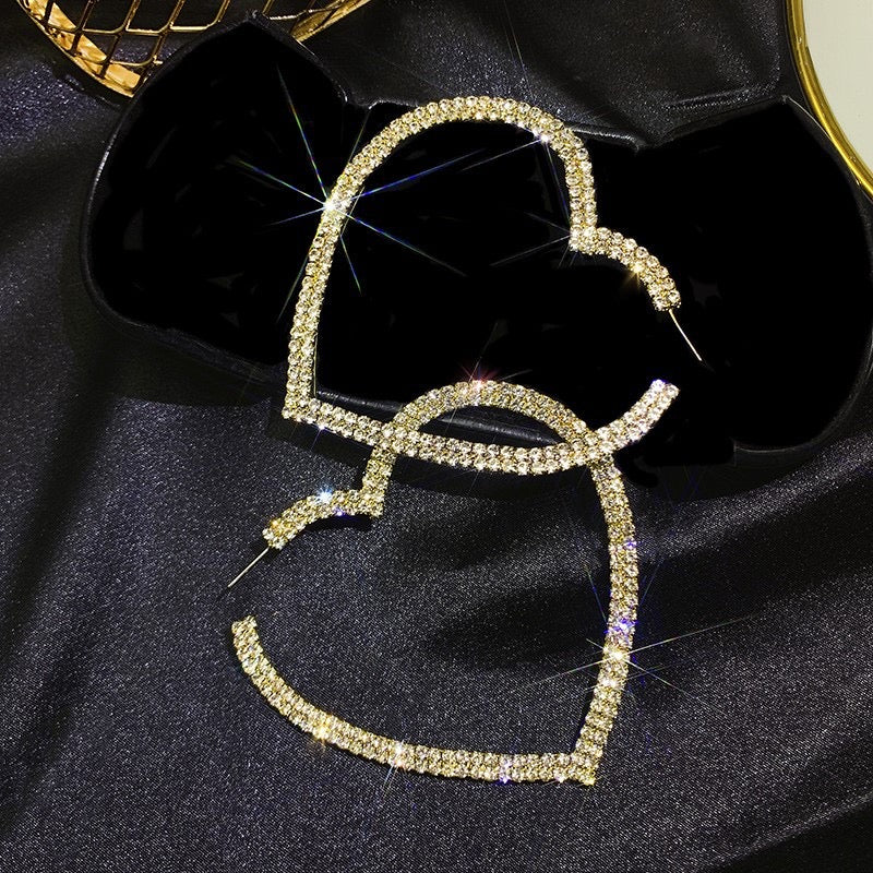 E3556D Aretes de corazón brillante fiesta poste de plata 8cm