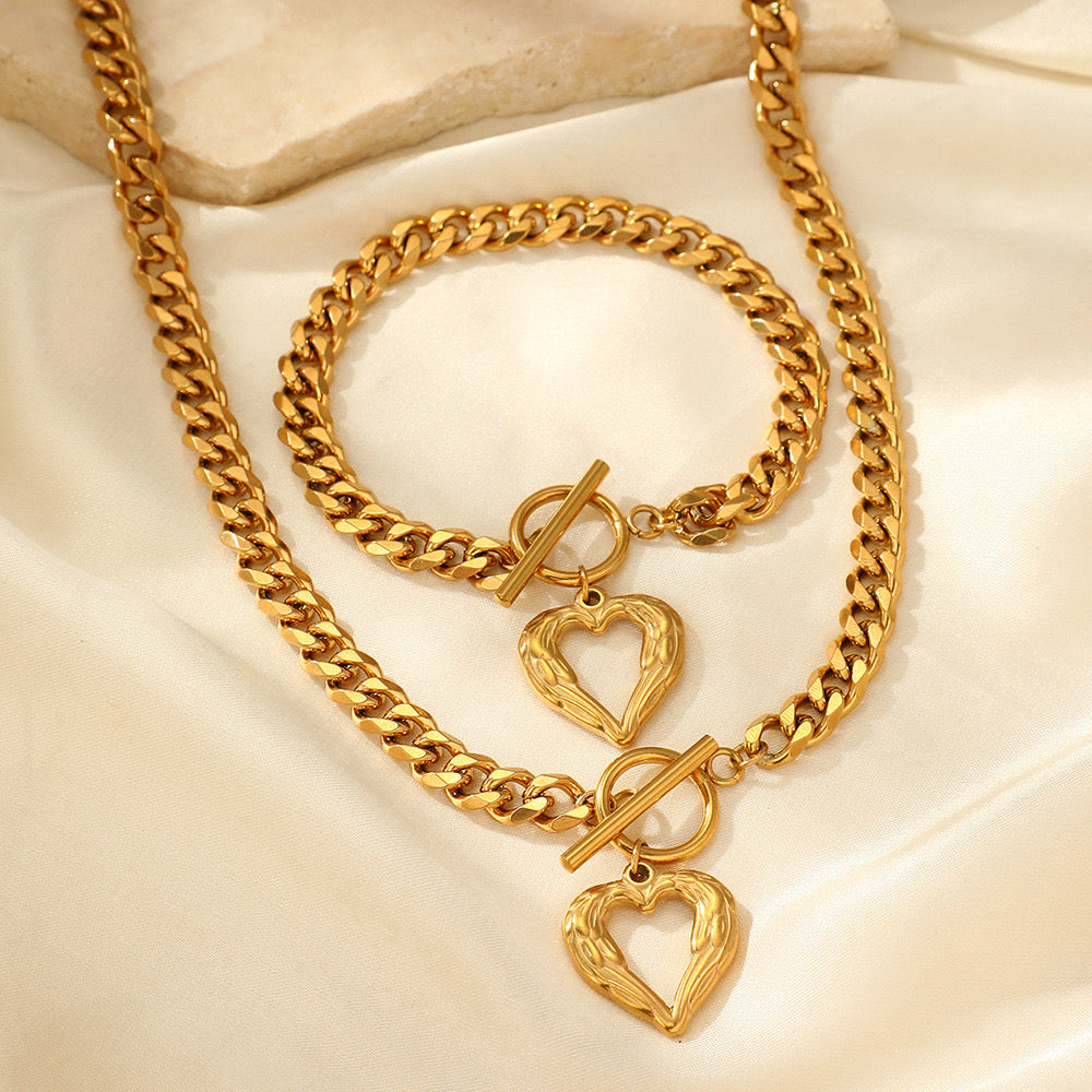 C894 conjunto de collar y pulsera corazón dorado acero inoxidable 28cm largo 2cm dije