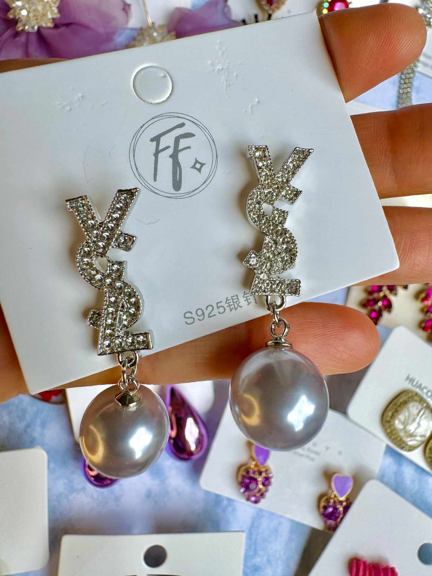 E1672 Aretes perla zirconia imitación marcas enchapado