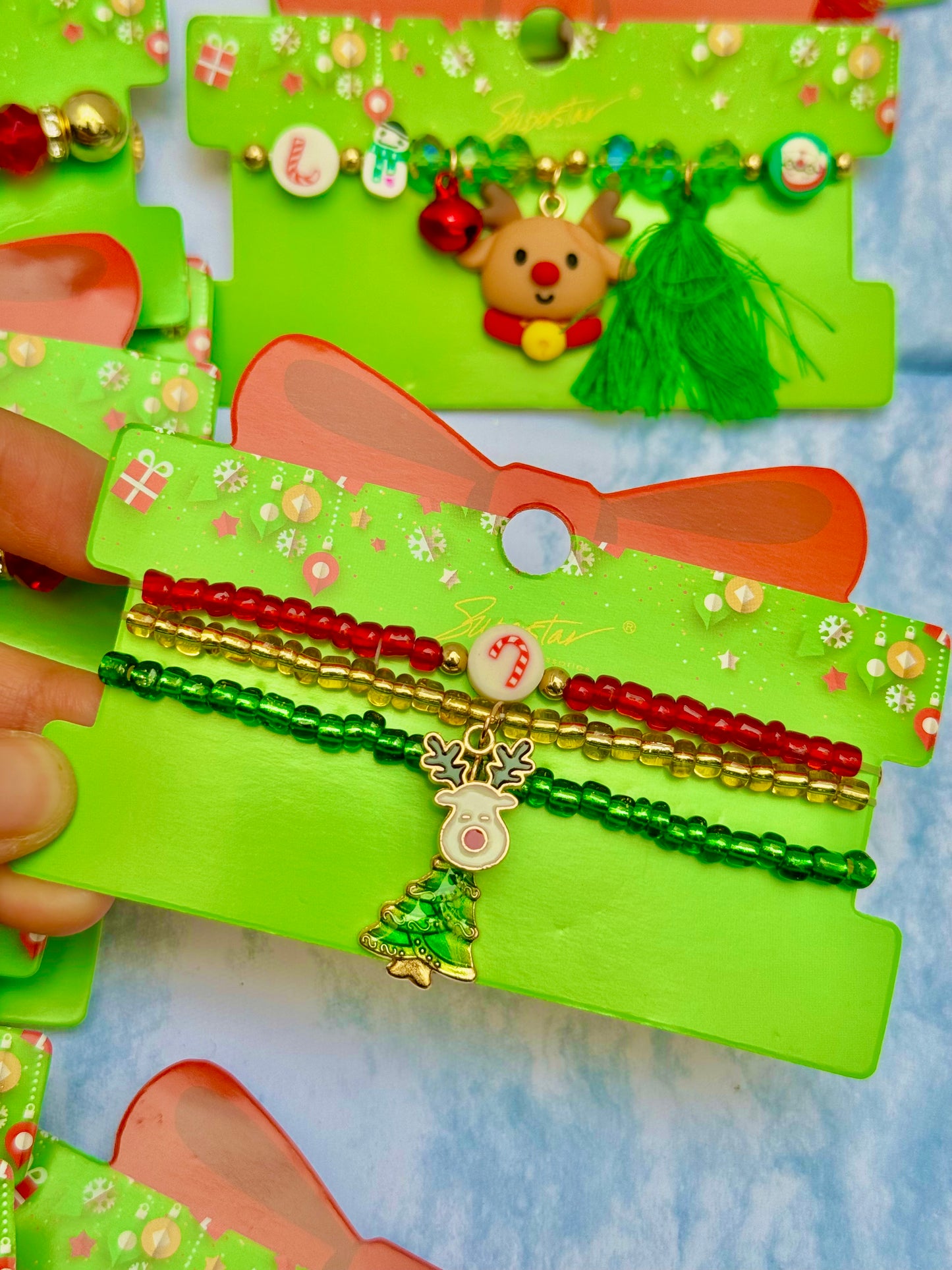 B137R Set pulseras Navidad reno chaquira