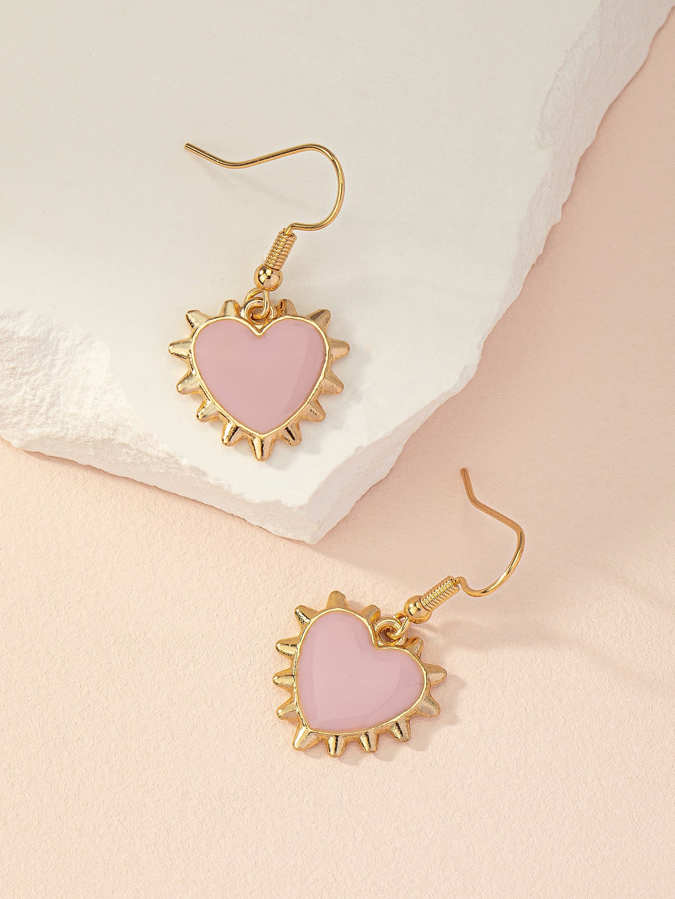 E2228 Aretes corazon gancho 3cm