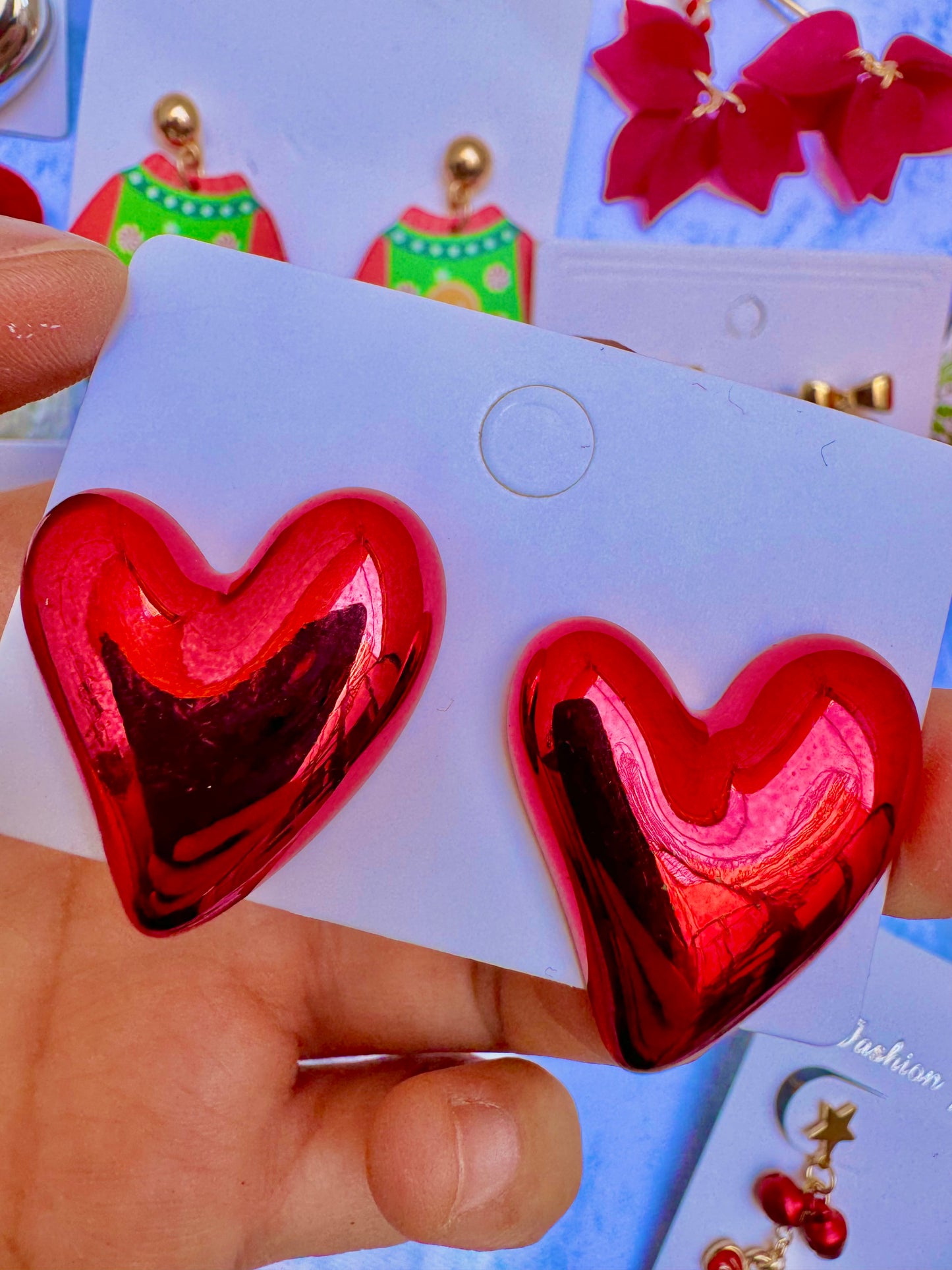 E1927R Aretes corazon rojo acrilico 3cm