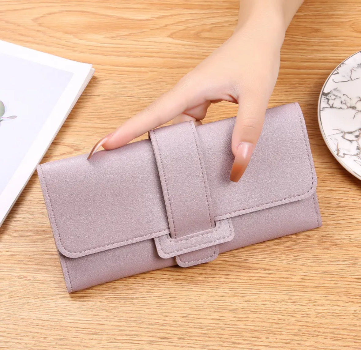 Cr96P Cartera para mujer purpura cuero sintético 19cm x9cm