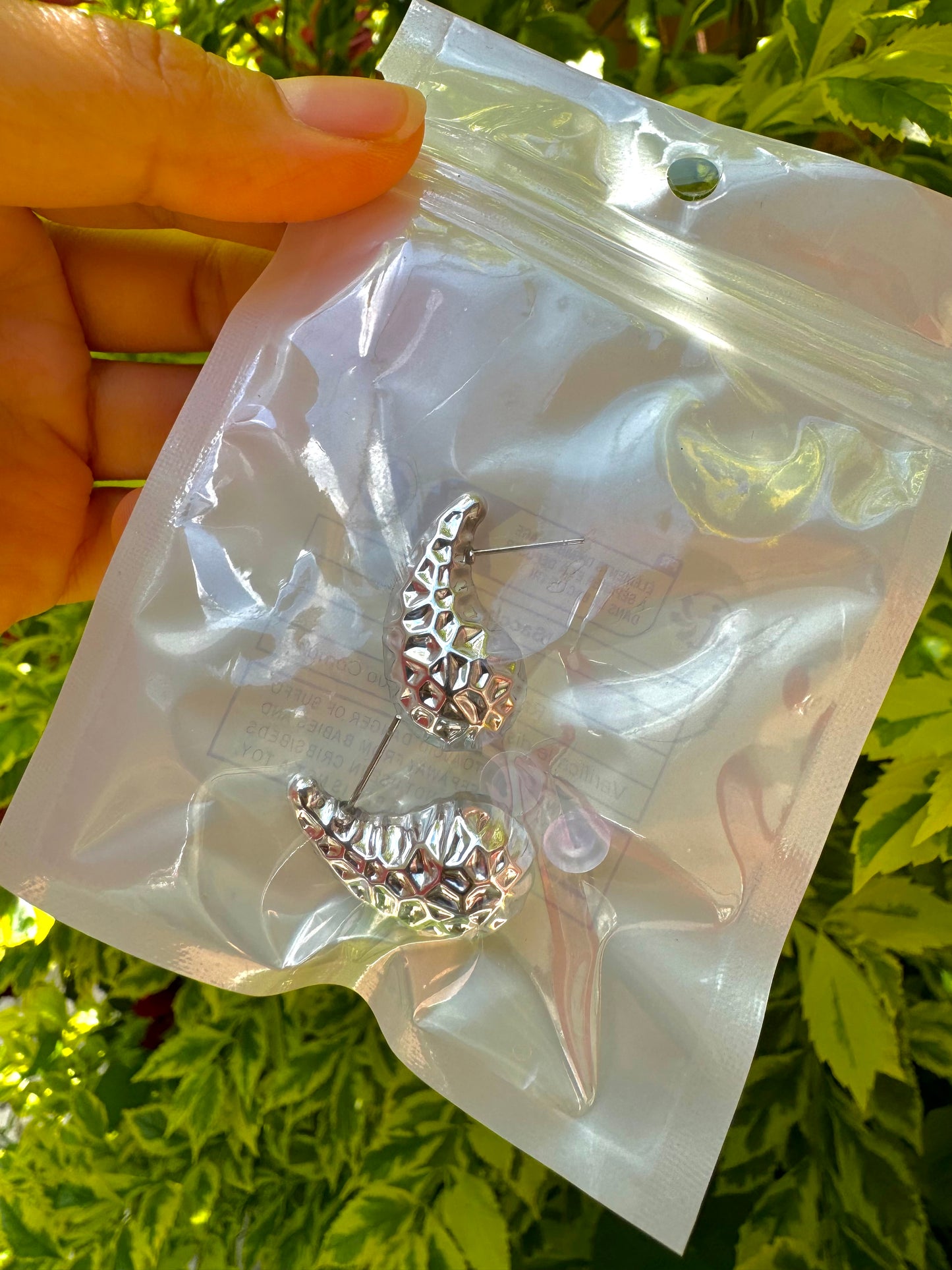 J345P Aretes gota imitación bottega dorado ligeros acrílico