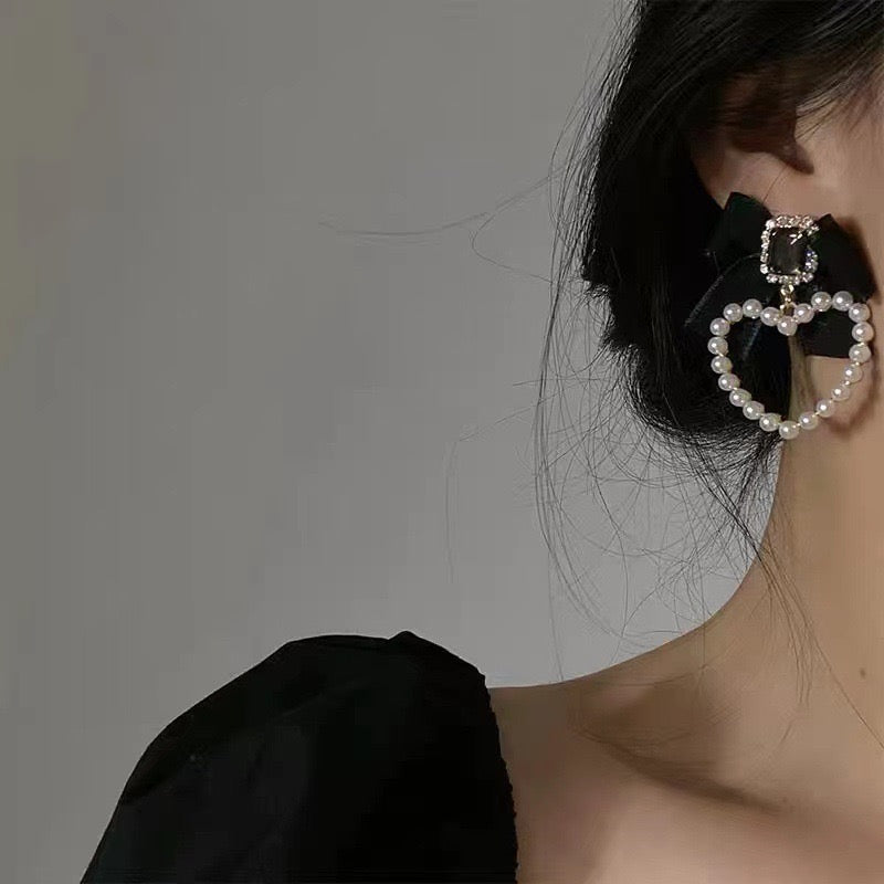 E3322 Aretes corazon perlas cristal aleacion 4cm
