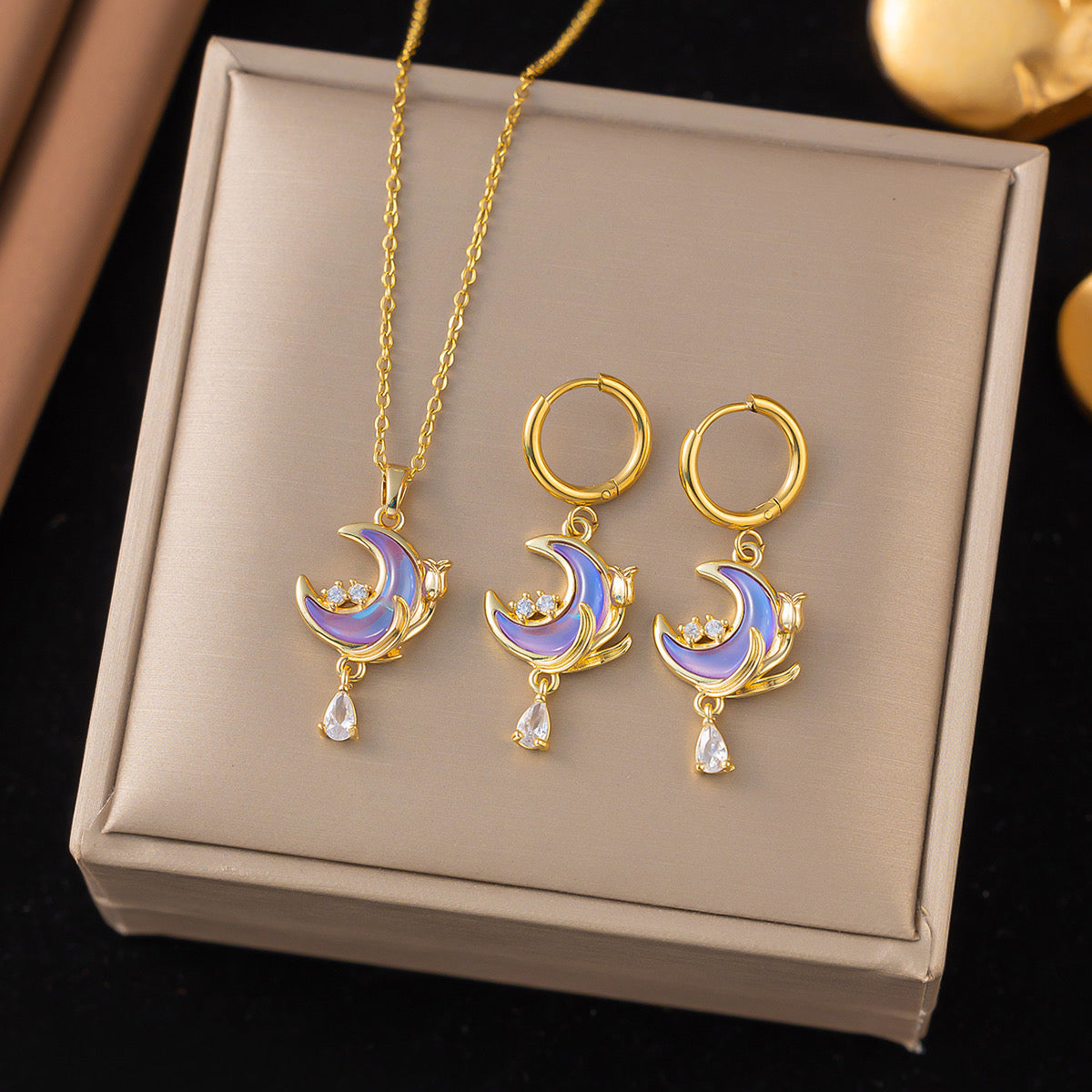 C727 Ser aretes y collar luna acero inoxidable 21cm largo 2cm dije