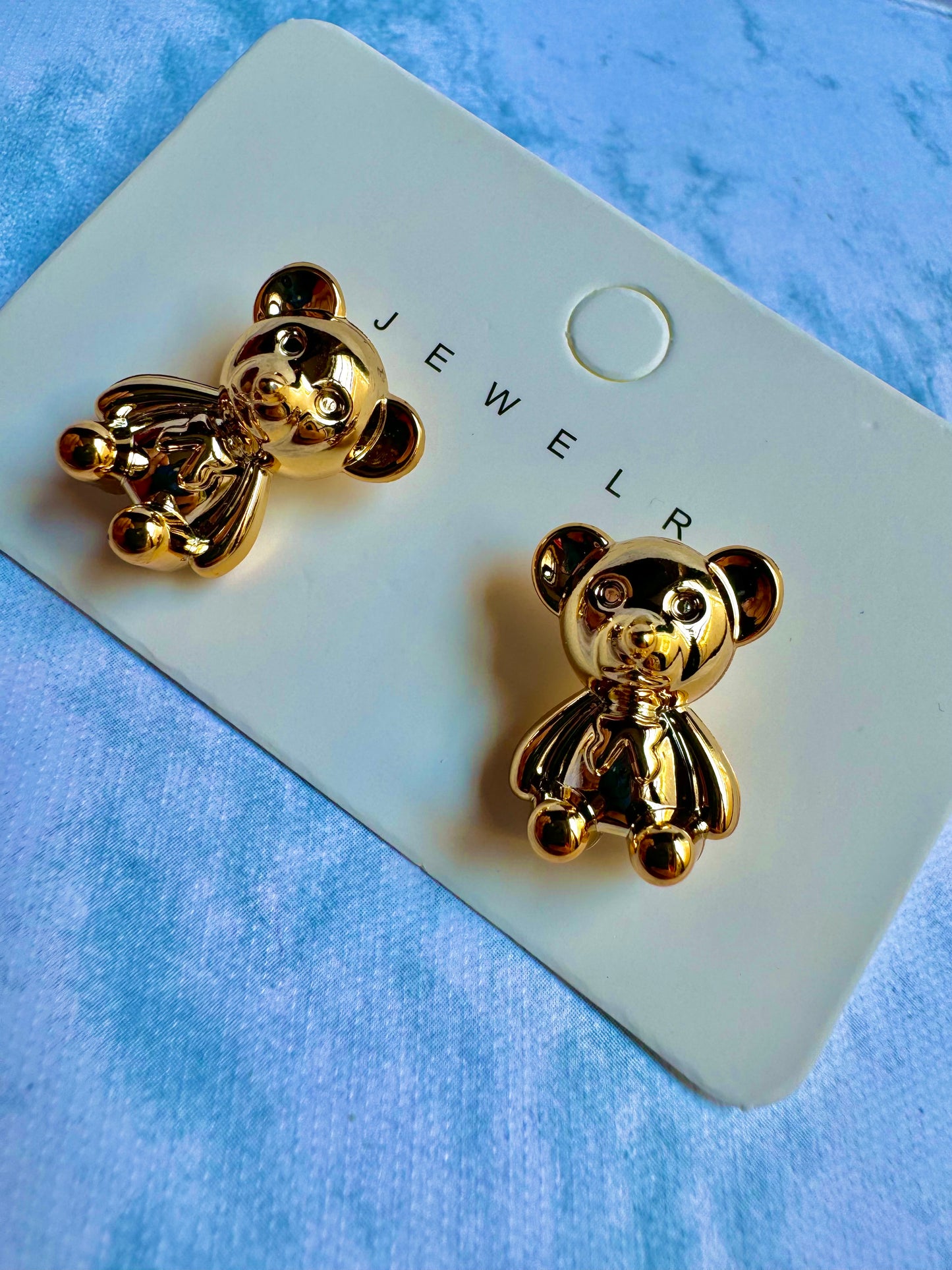 J172 Aretes oso dorado aleación ligeros 2cm