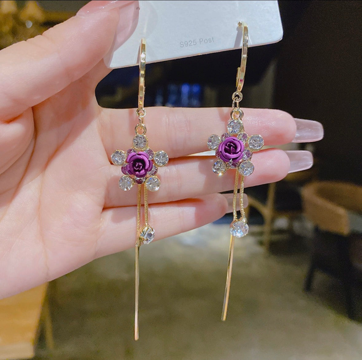 E5172 aretes colgantes flor morada dorada aleacion 8cm