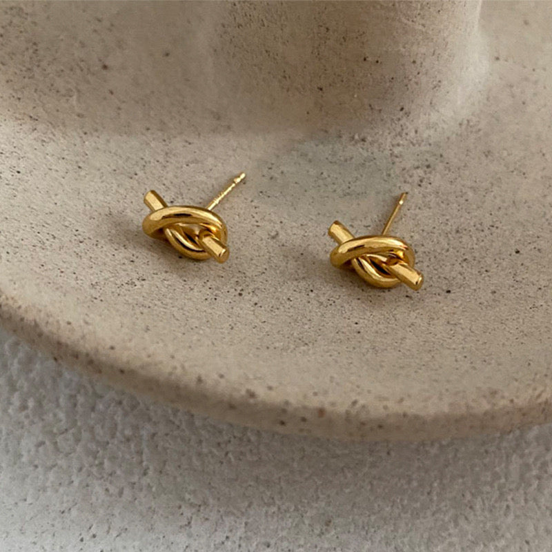 E5066 Aretes nudo dorado acero inoxidable 1cm