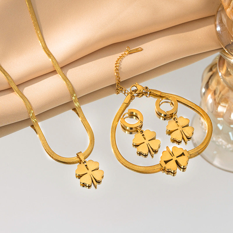 C1210 conjunto de collar pulsera y aretes trebol dorado acero inoxidable