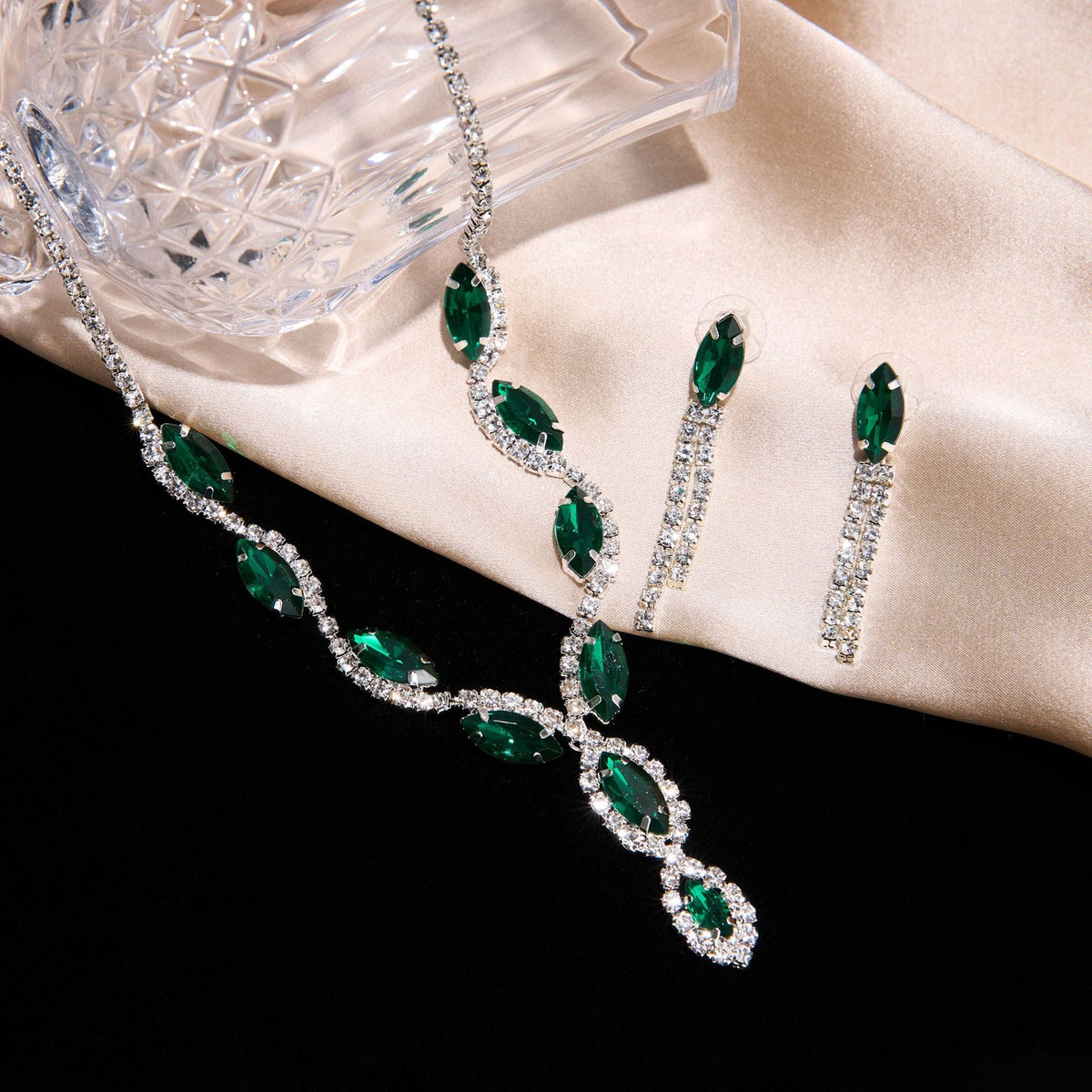 C1621 Conjunto juego de collar aretes cristal brillante circonia cobre de fiesta 18cm aretes 5.5cm