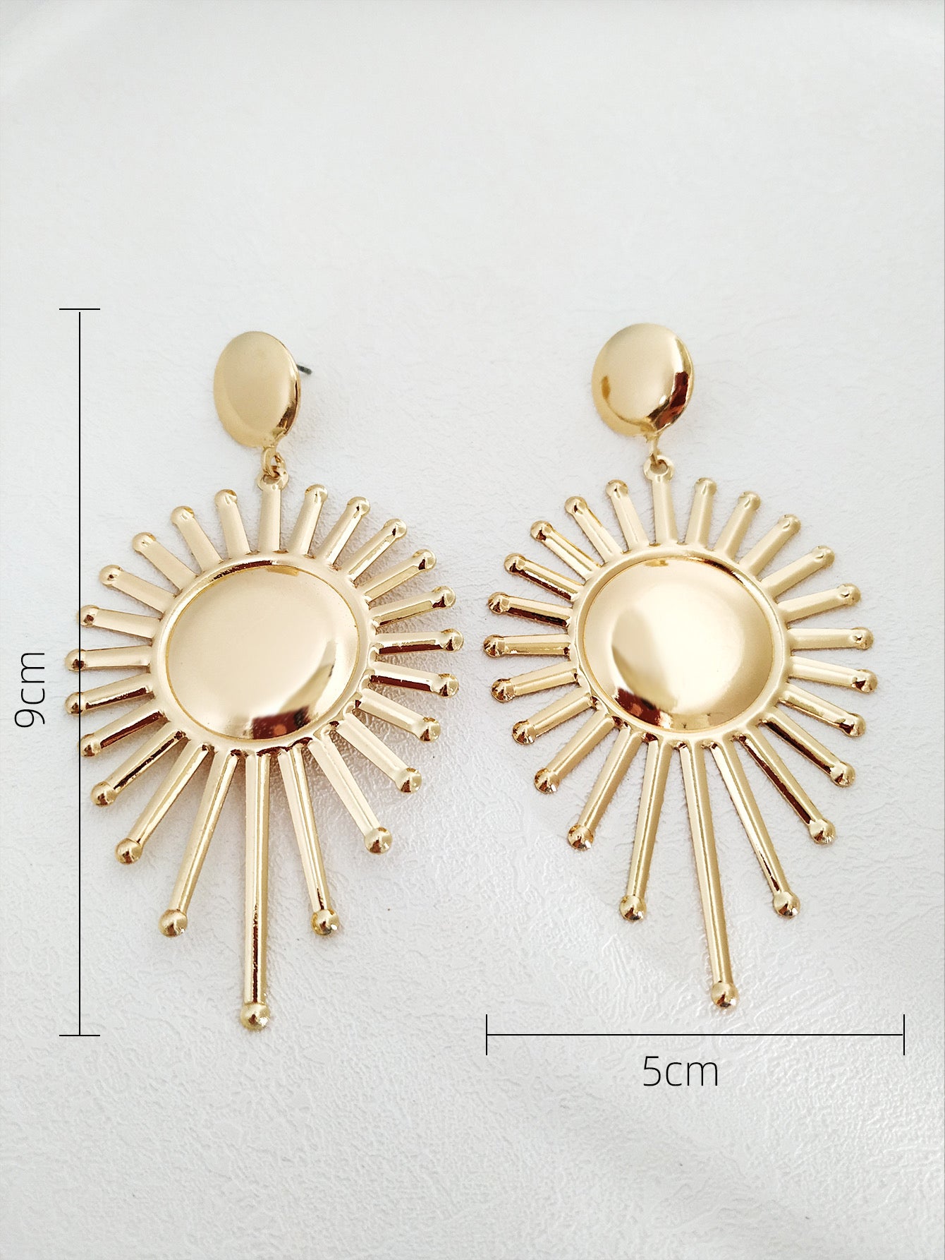 E3488 Aretes círculo sol dorado aleacion 7.5cm