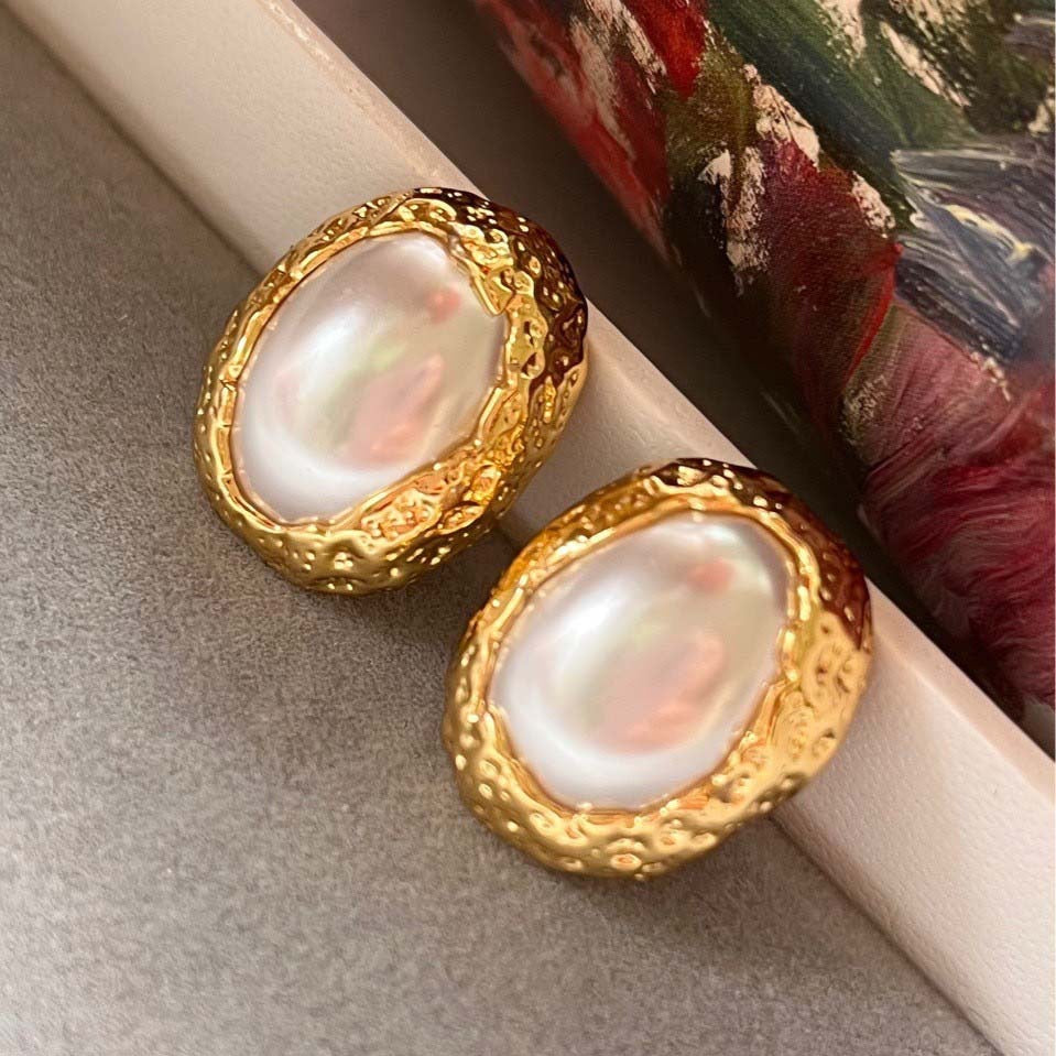 E5987 Aretes ovalo perla dorado 3cm aleacion