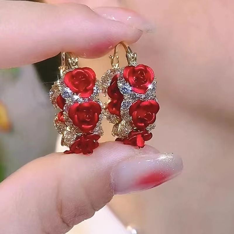 E4548 Arracadas rosa roja aleacion 2cm