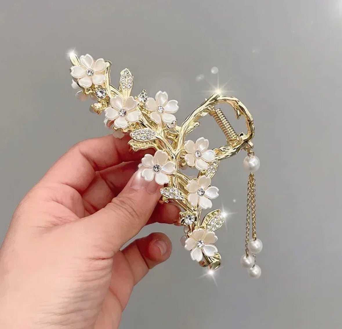ACS19 Pinza para el cabello hermosa de borlas y brillante 10cm