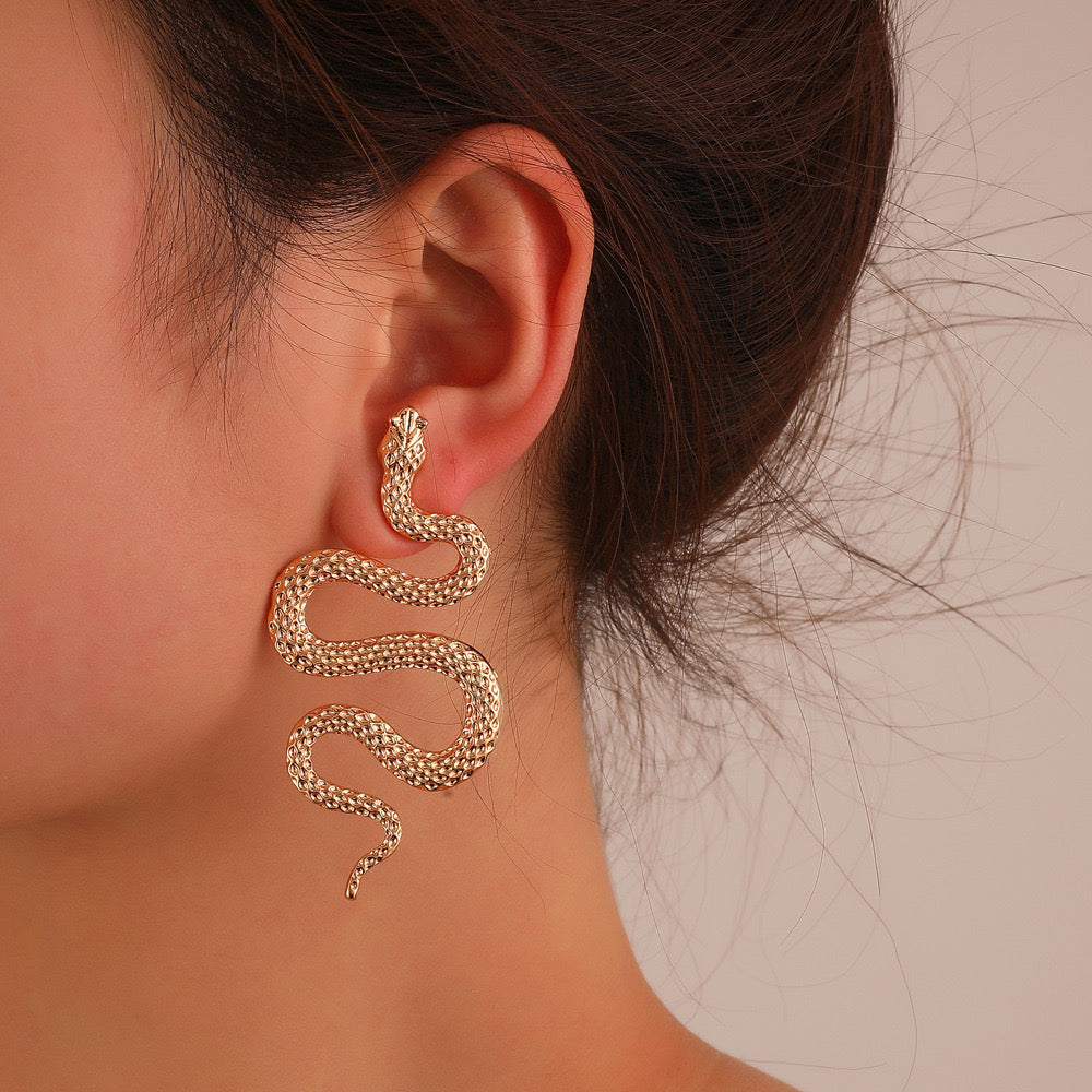 E3334 Aretes serpiente aleacion 7cm