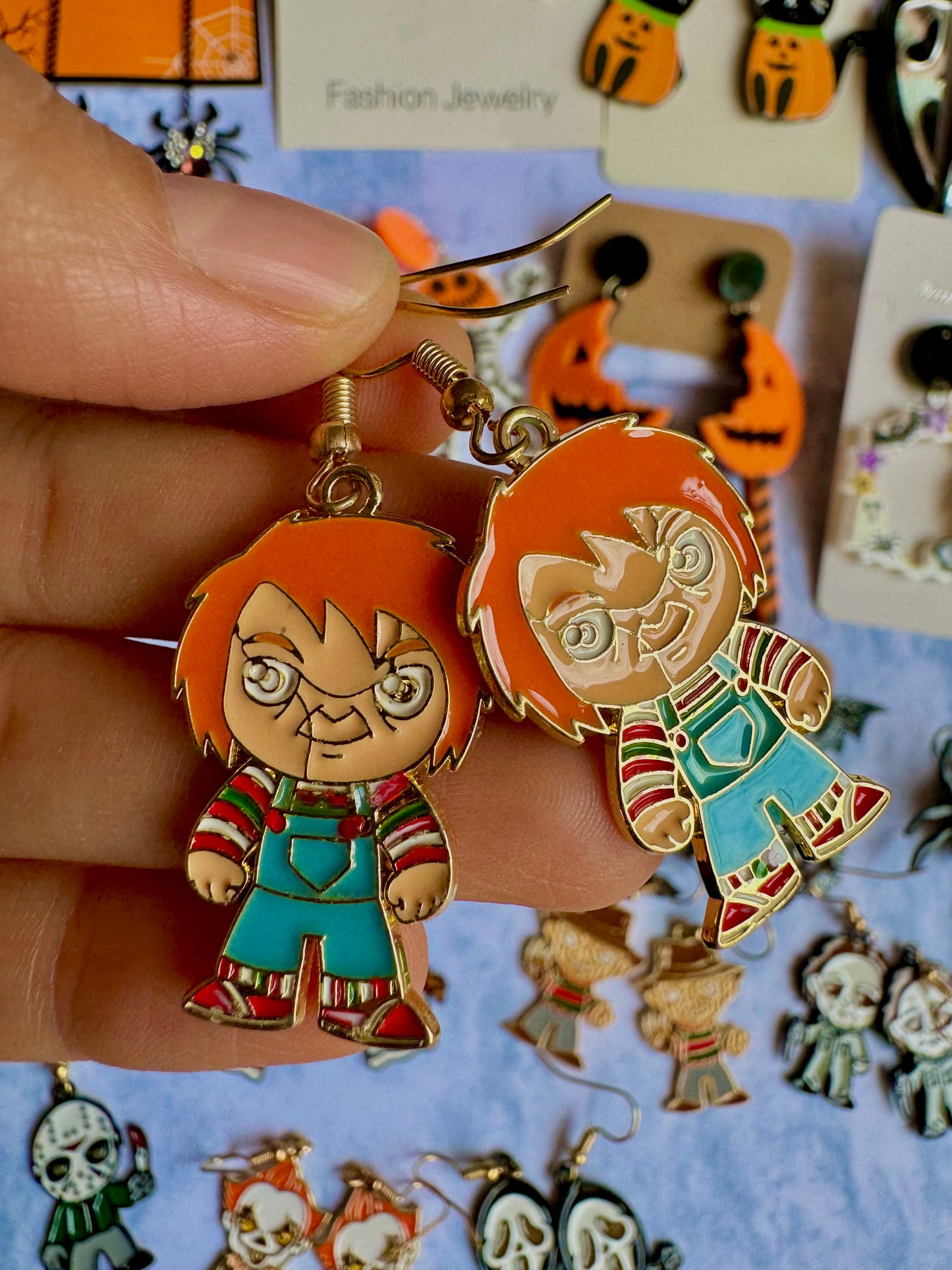 JY35 Aretes Chucky Halloween