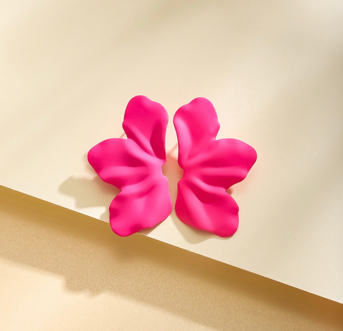 E5107 Aretes pétalos rosas aleacion 6cm