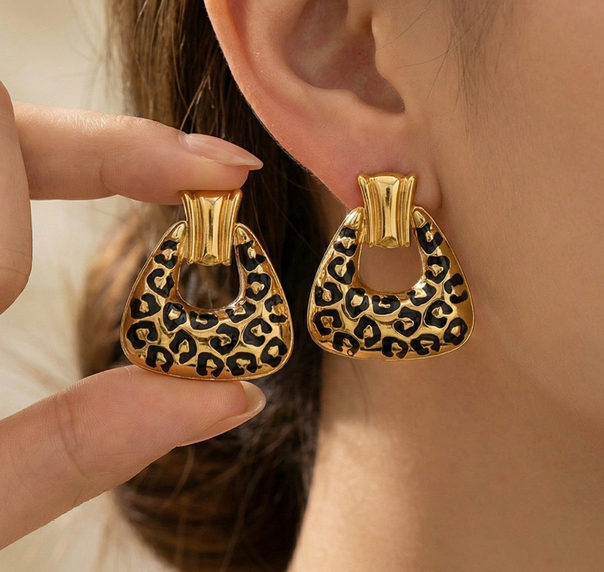 E5774 Aretes animal prime acero inoxidable 5cm