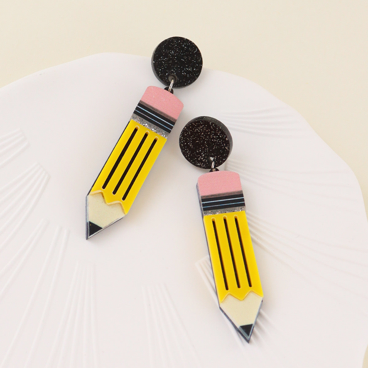 E3074 Aretes lápiz acrilico 6cm