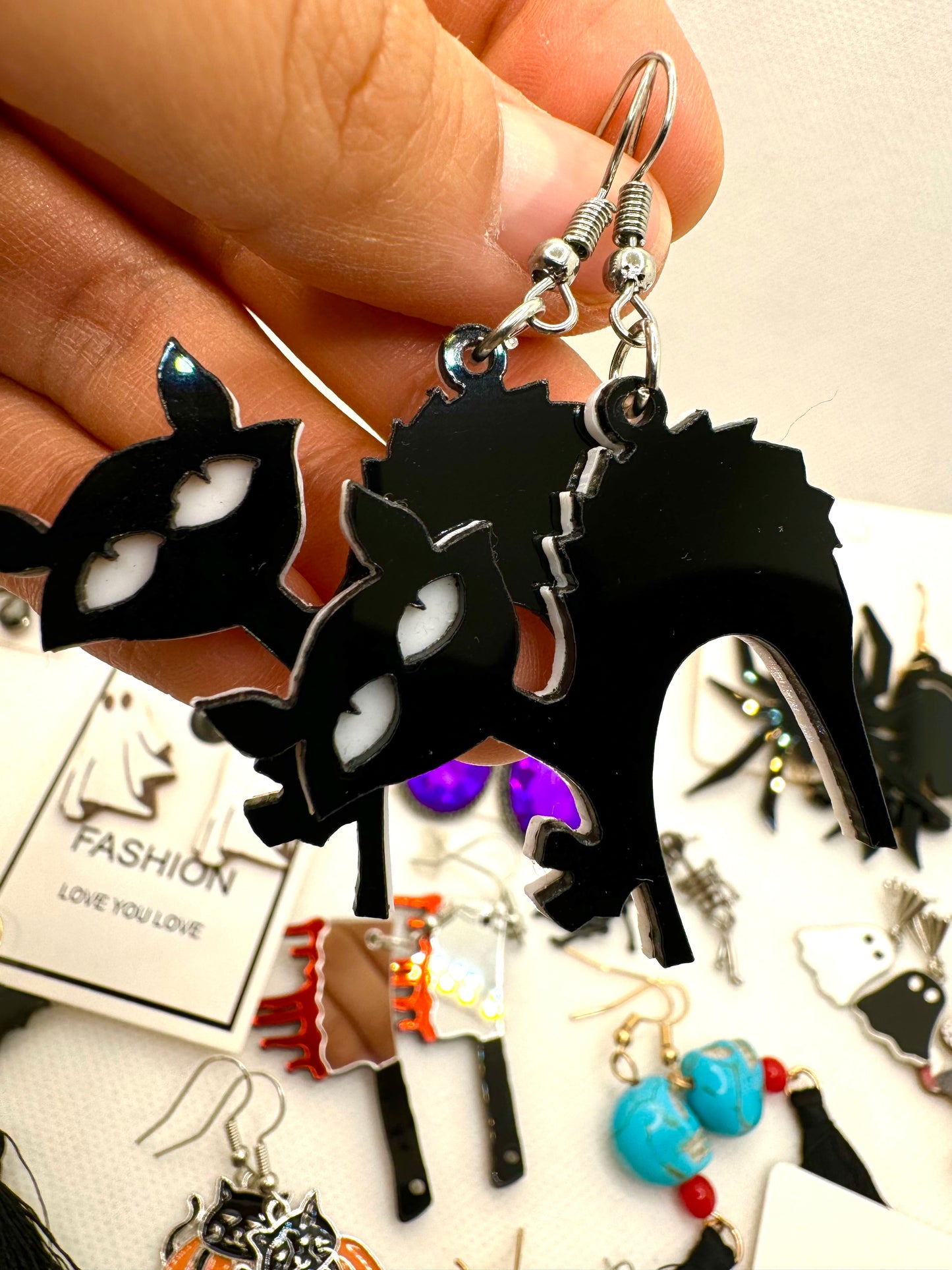 E539 Aretes Gato Negro Halloween