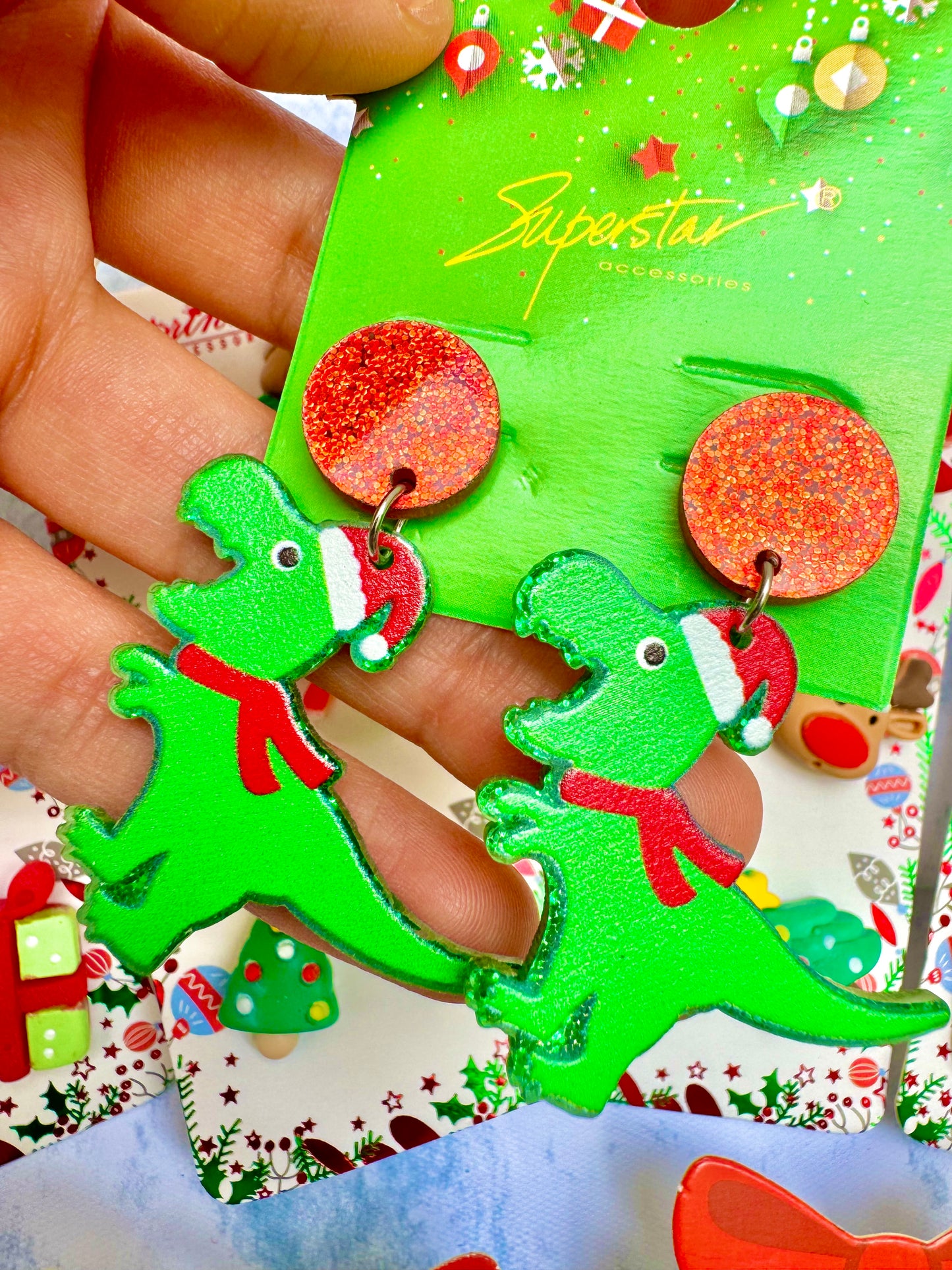E1884D Aretes Navidad dinosaurio acrílico ligeros 5cm