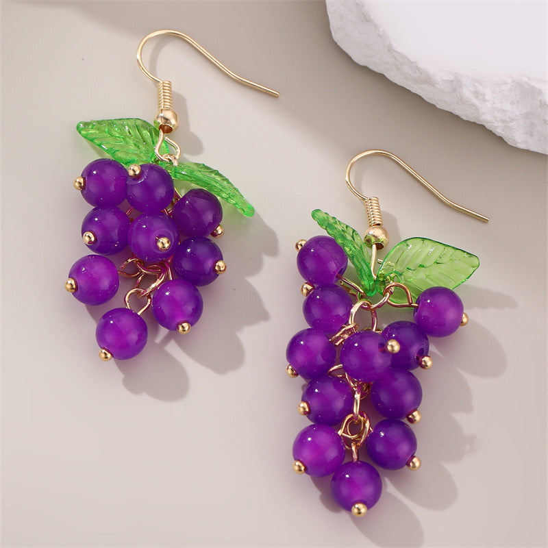 E3358 Aretes racimo uvas resina 4.5cm