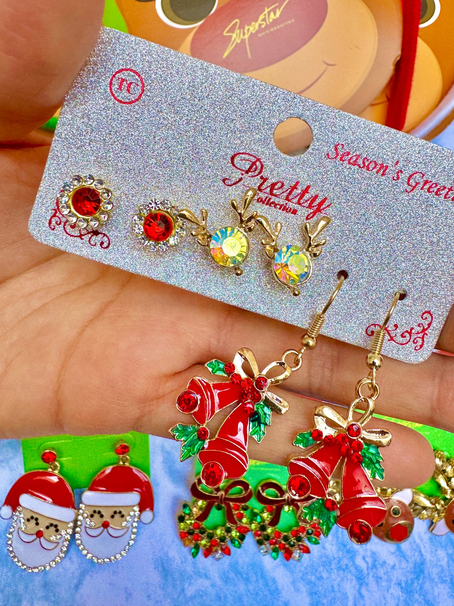 E1871 paquete incluye 3 pares navideños 4.5cm