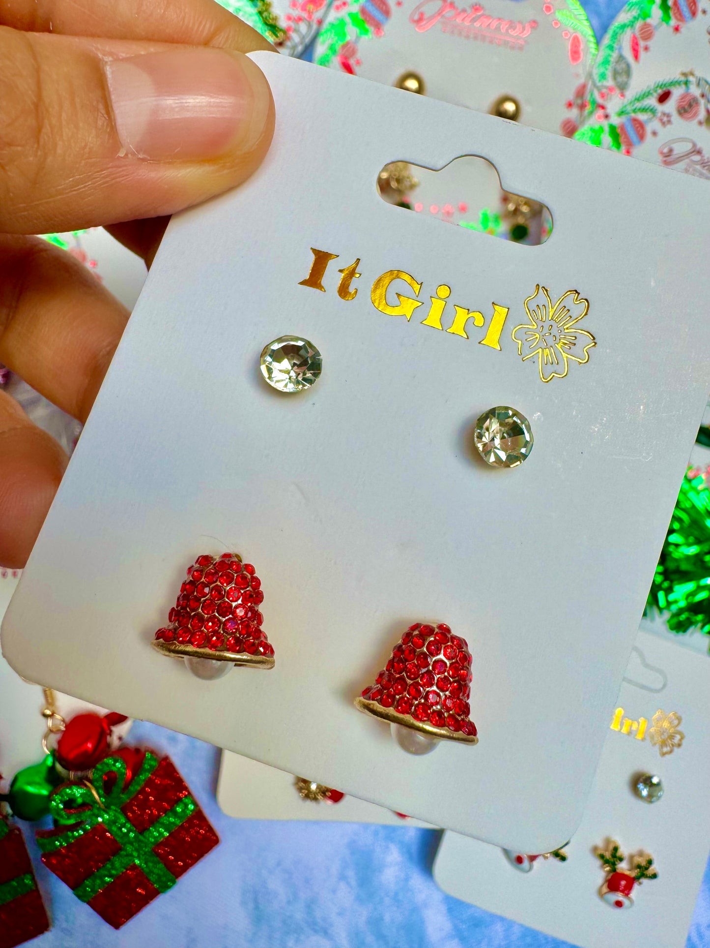 E1871C paquete 2 pares aretes navideños zirconia 1cm