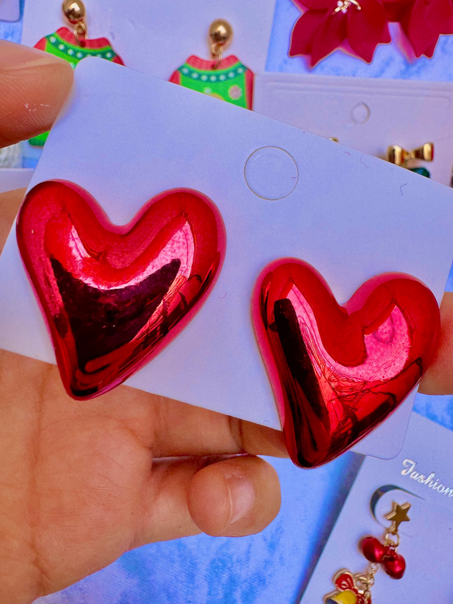 E1927R Aretes corazon rojo acrilico 3cm