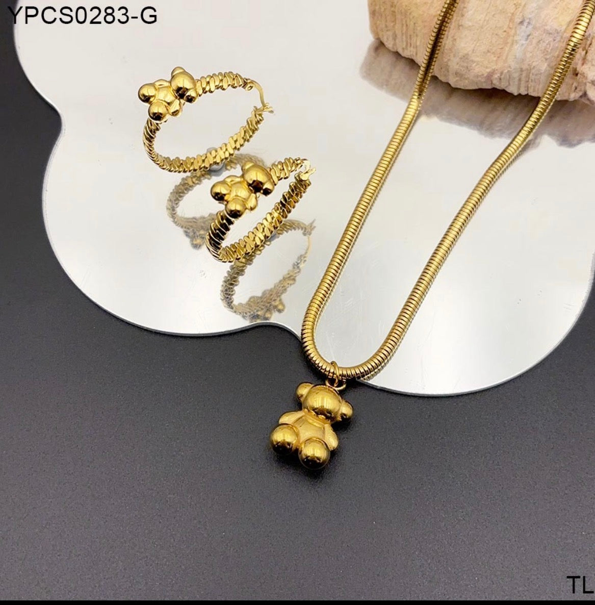 C1214 Conjunto de collar y arracadas oso dorado acero inoxidable chapado en oro de 18k