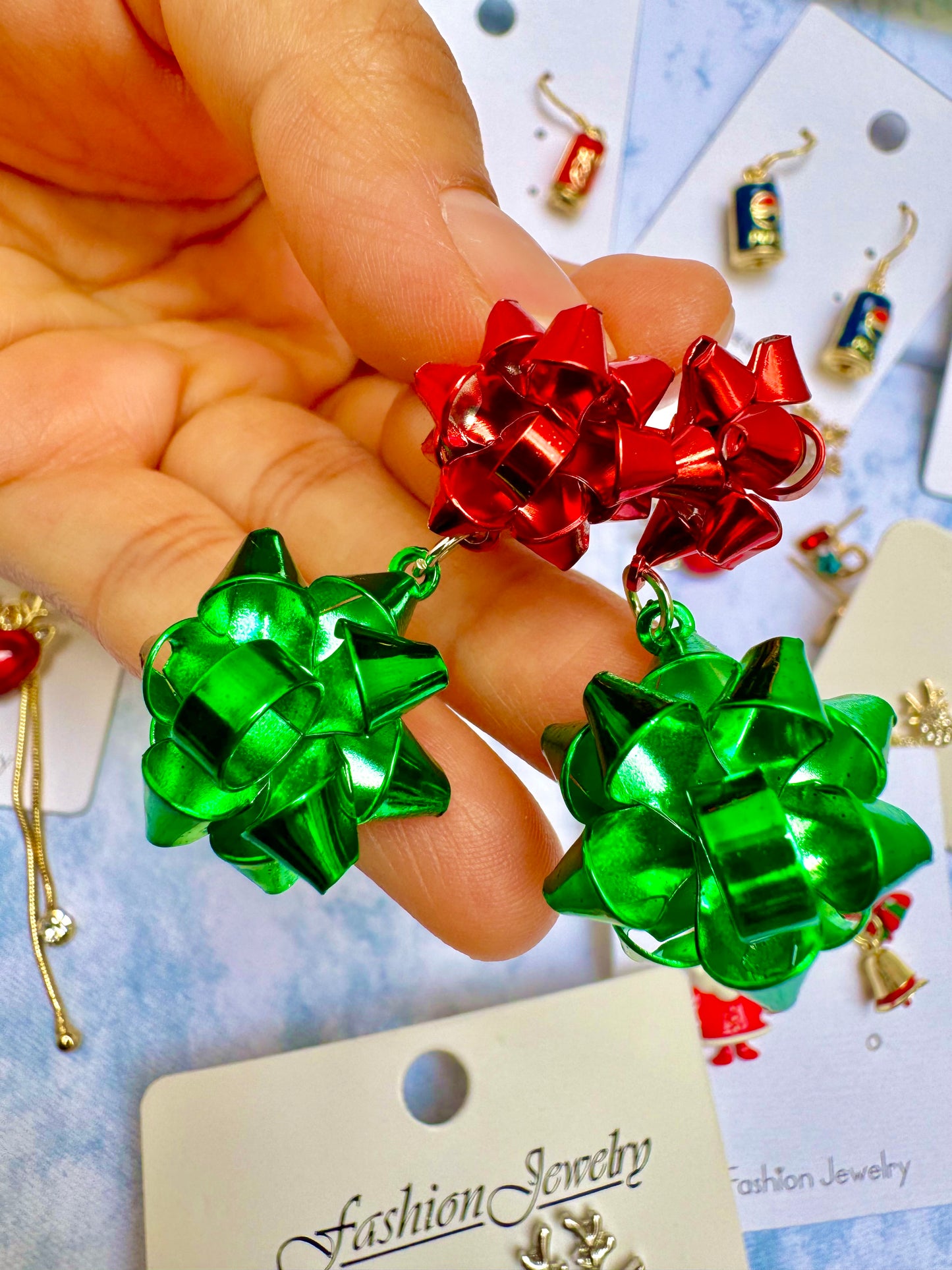 E1865 Aretes moños de regalo metal esmaltado poste de plata 4cm