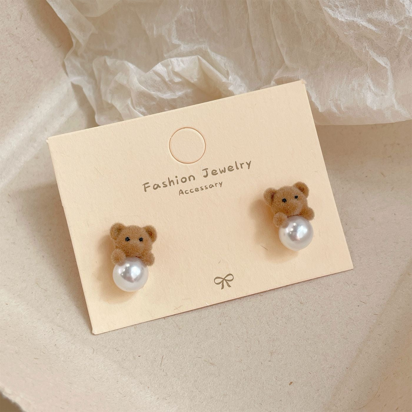 E2899 Aretes oso perla flocado 1.5cm