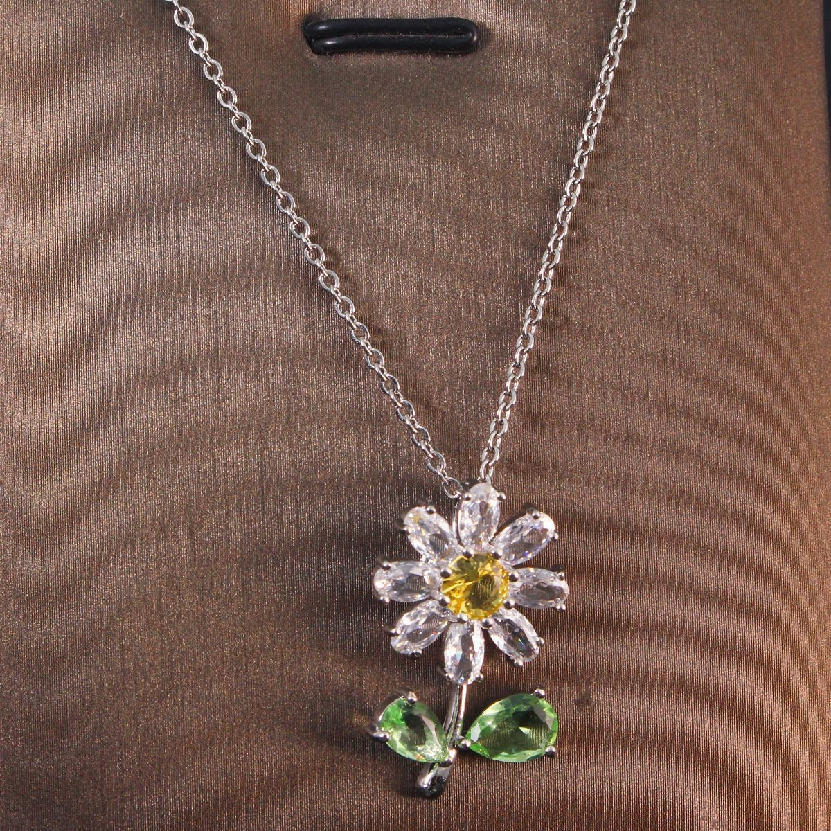 C724 Collar girasol plateado acero de titanio 20cm largo 2.5cm dije