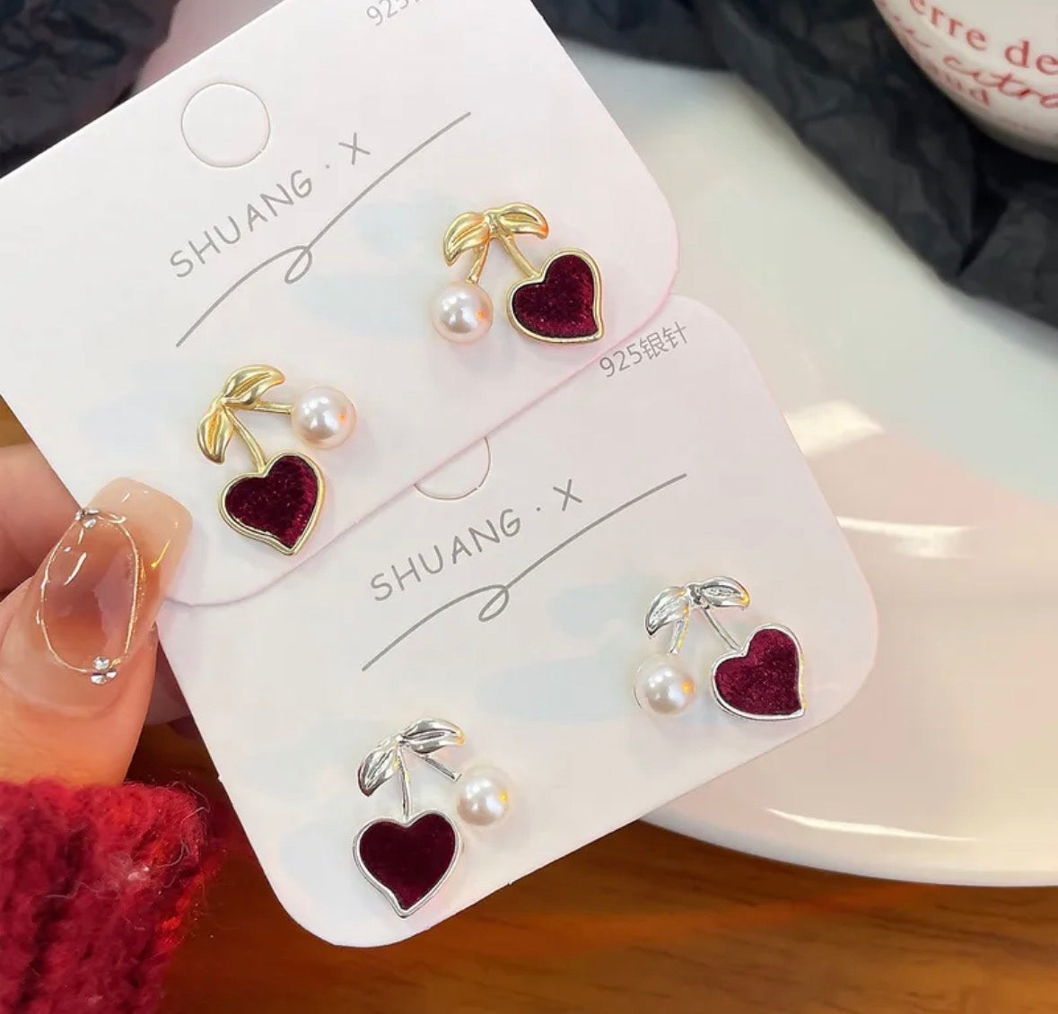 E4334 Aretes corazón rojo aleacion 1.3cm