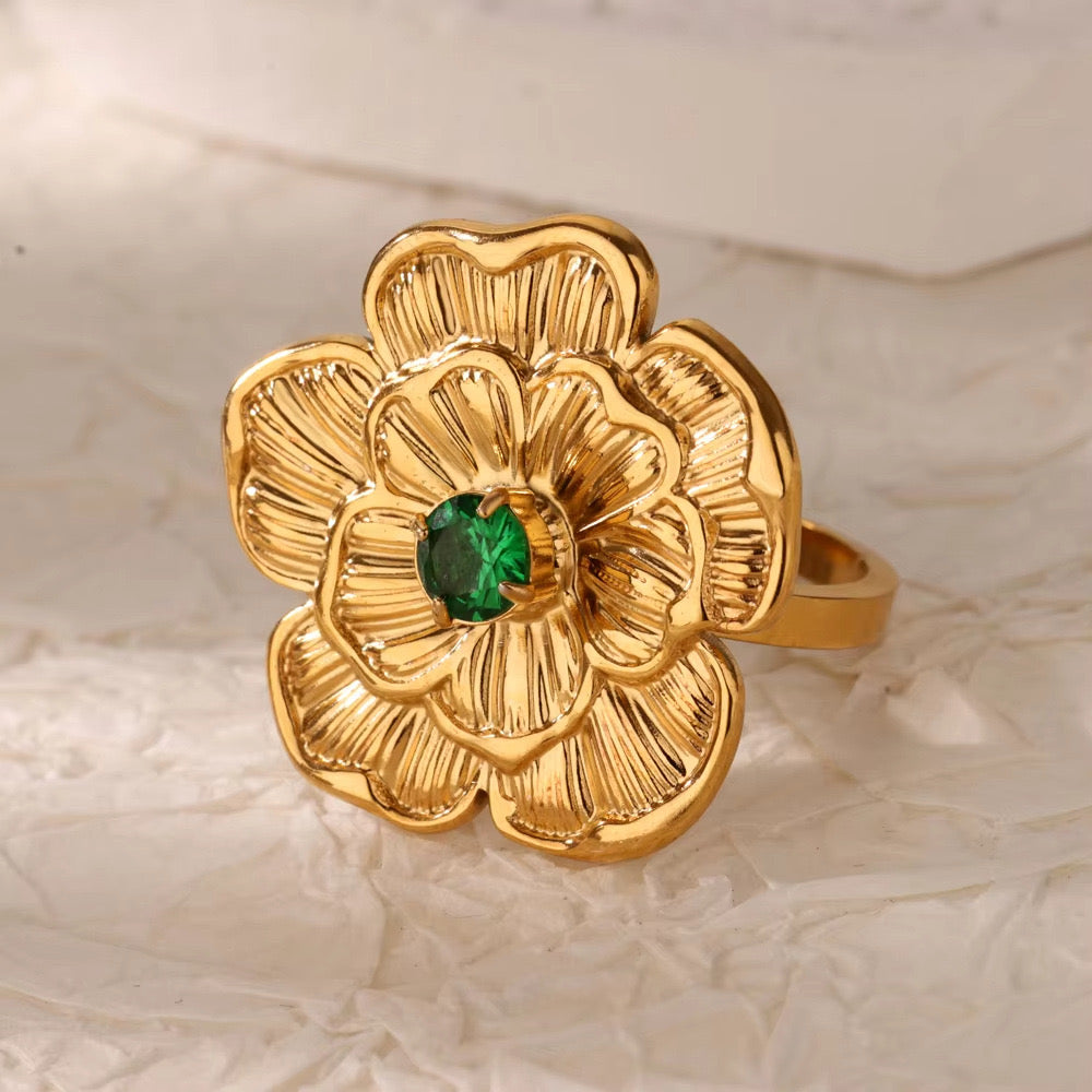 A131 Anillo flor acero inoxidable chapado en oro 18k 2.5cm abierto