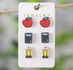 E3075 Conjunto aretes incluye 3 pares madera 1.5cm