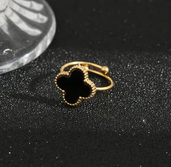A171N Anillo trebol negro acero inoxidable chapado en oro 18k abierto